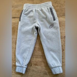 Nike Toddler Sz 2T Light Gray Poly Fleece‎ Joggers